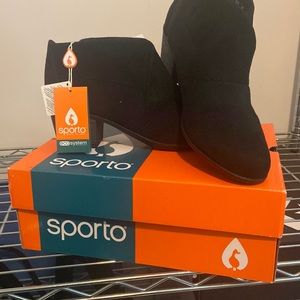 NWT Sporto ankle booties size 10